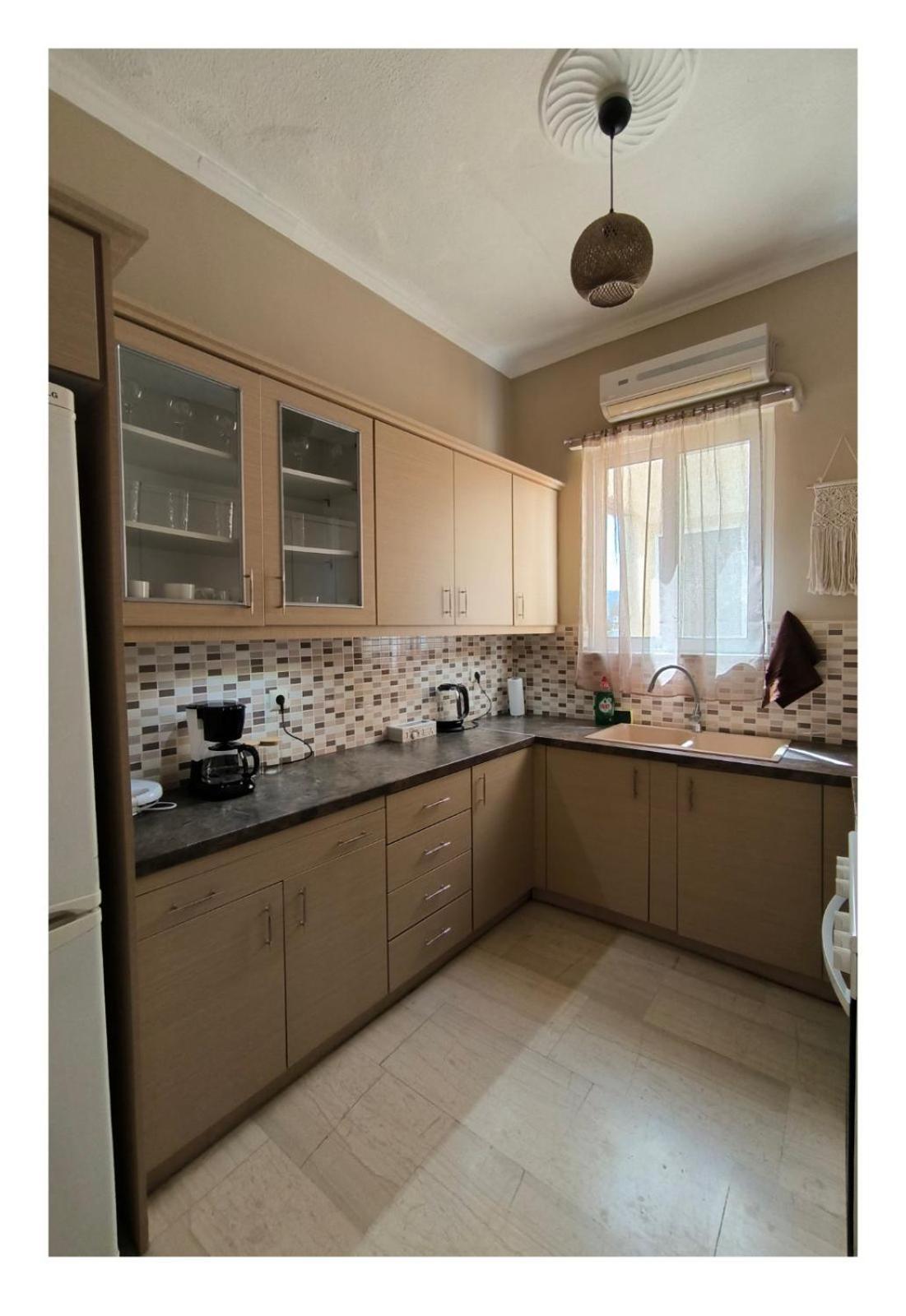 August Moon Apartment Chios Town Exterior foto